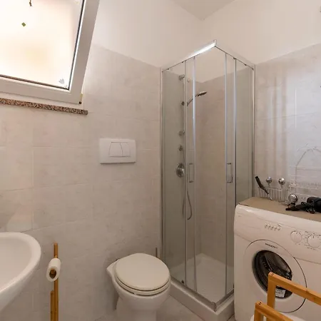 With Air Conditioning And Terrazzo Castelsardo