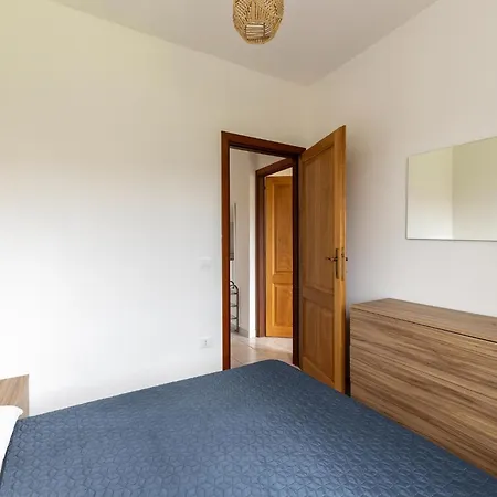 With Air Conditioning And Terrazzo *