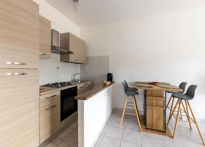 Lägenhet With Air Conditioning And Terrazzo Castelsardo